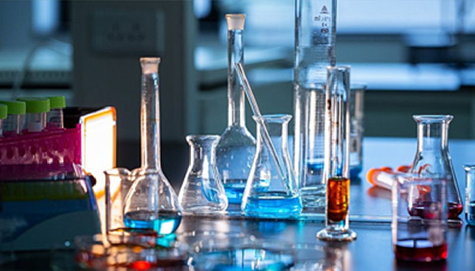 أعضاء هيئة تدريس قسم علوم الكيمياء